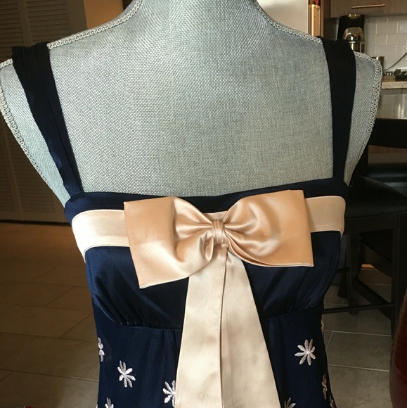 BEBE EMBROIDERED CAMI - Picture 2 of 7